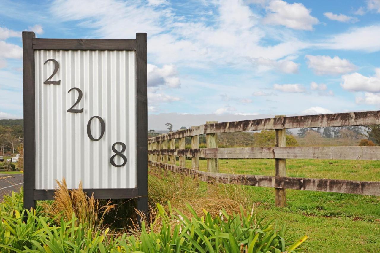Self Contained Cottage Pukekohe Auckland Buitenkant foto