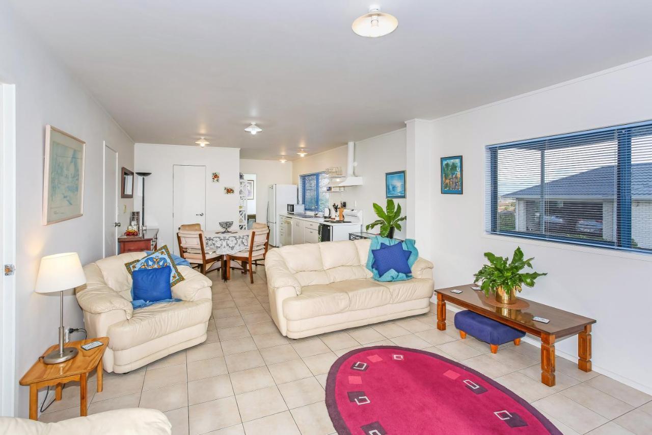 Self Contained Cottage Pukekohe Auckland Buitenkant foto