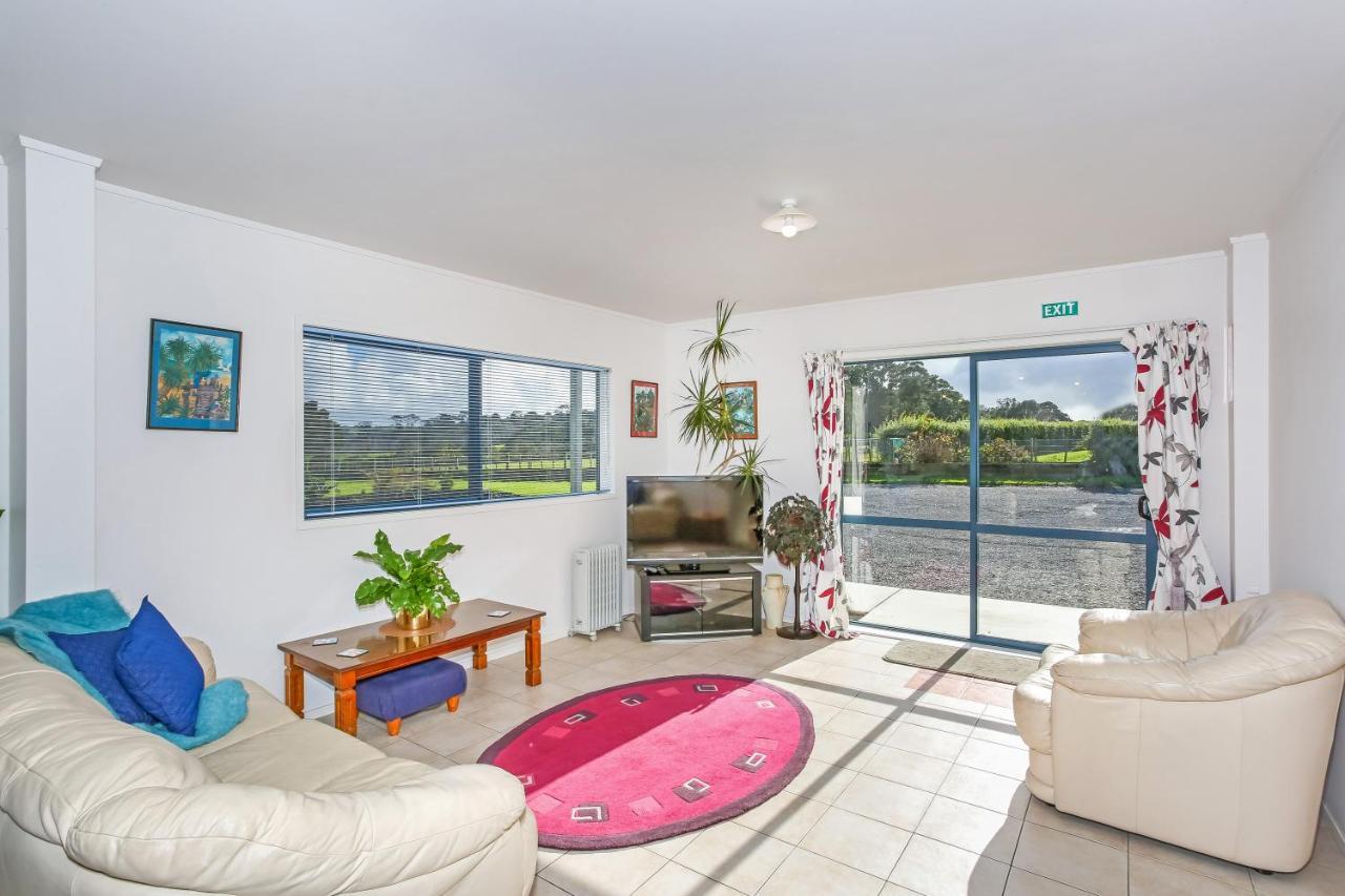 Self Contained Cottage Pukekohe Auckland Buitenkant foto