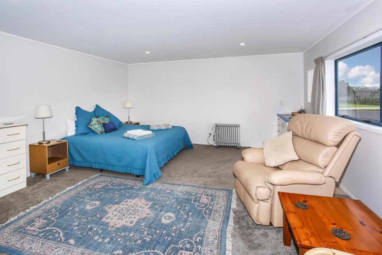 Self Contained Cottage Pukekohe Auckland Buitenkant foto